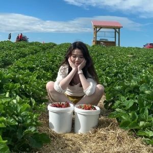 Meet your Posher, Feng